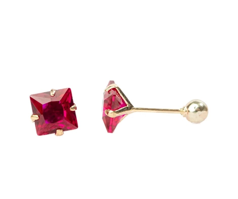 Stud Cuadrado de oro 10kt